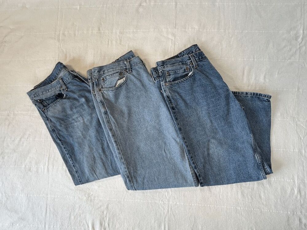 Men's Levi Jeans Lot of Three 550 & 505 Sizes 38 X 29 & 38 X 32 Light Wash